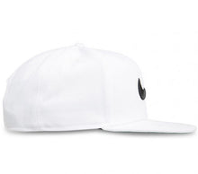 Charger l&#39;image dans la galerie, NIKE | SWOOSH PRO FLAT PEAK CAP
